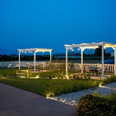 Zefiro & Events Aparthotel